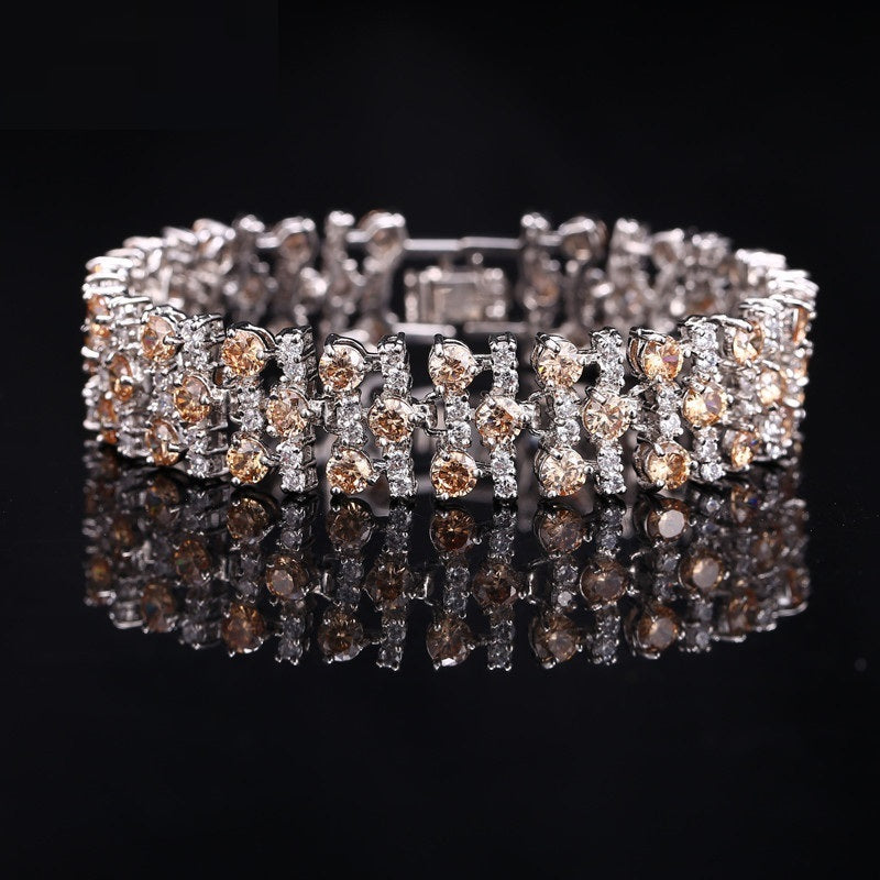 Factory Hot Sale All-match AAA Zircon Bracelet High-end Hand